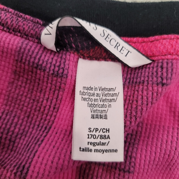 VICTORIA SECRET Pink And Black Thermal Pajama Set Size Small - Picture 10 of 10